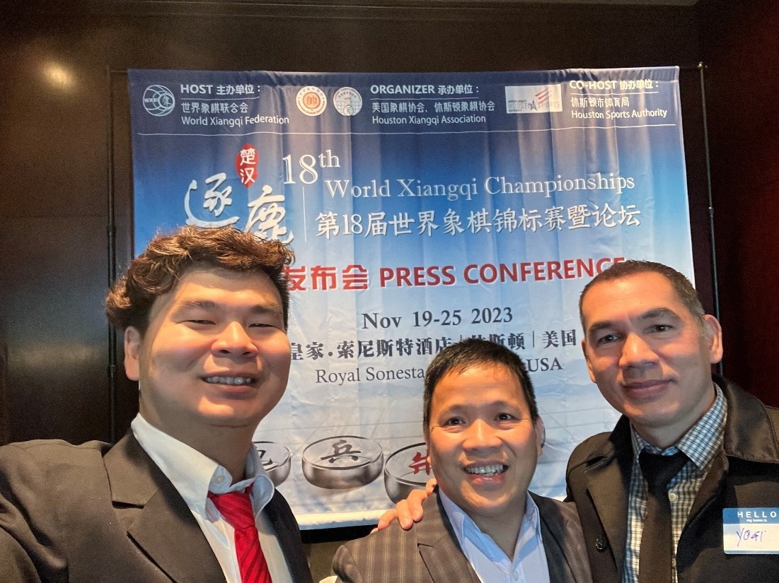 Xiangqi player representatives at the press conference. From left: Nhat Le，Minh Nguyen, Yogi Do